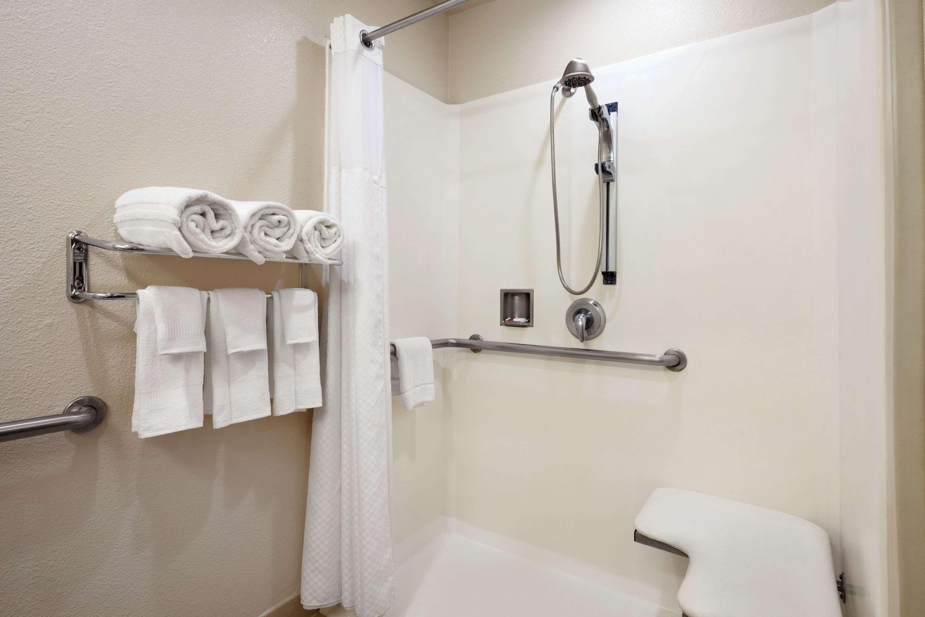 Microtel Inn & Suites Lodi Exterior photo